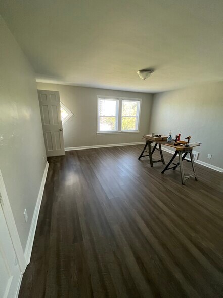 Living room. - 24730 Lake Shore Blvd