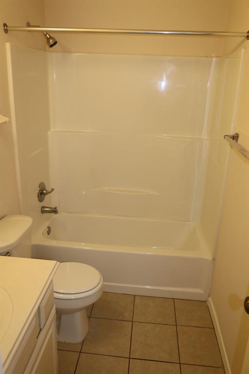 Building Photo - 22502 Braken Manor Ln