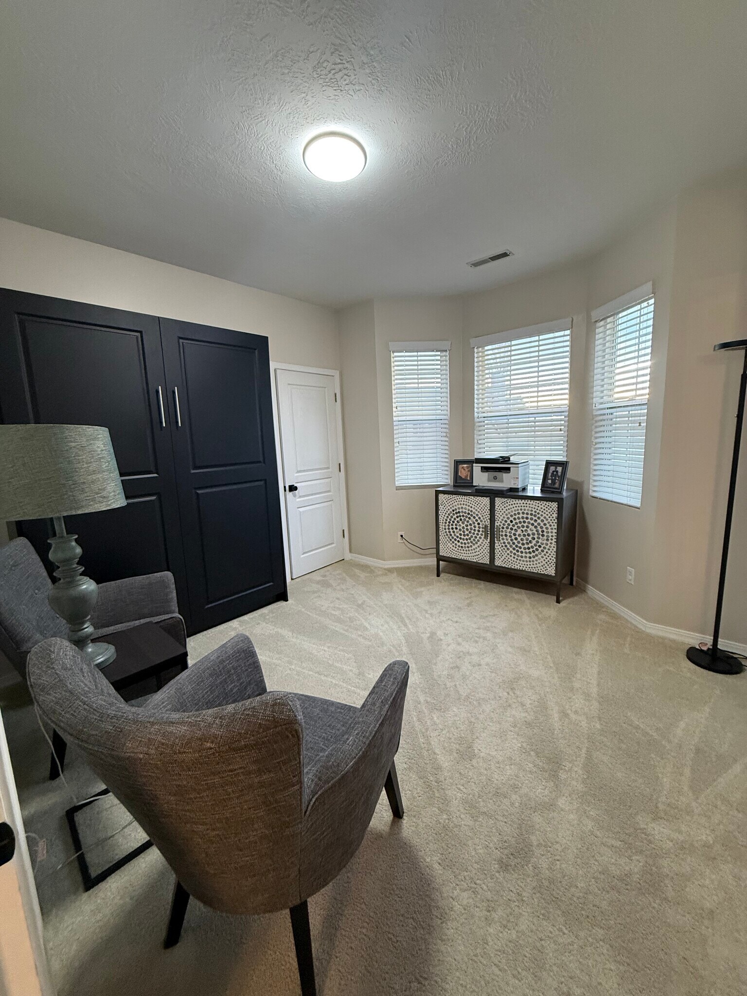 Building Photo - 998 Shetland Ln