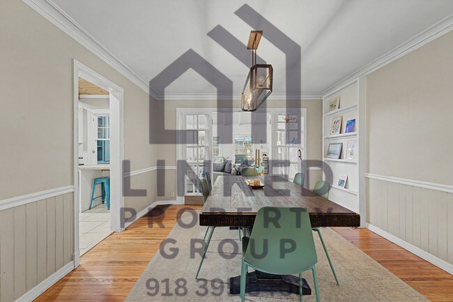 Building Photo - Beautiful Maple Ridge Home