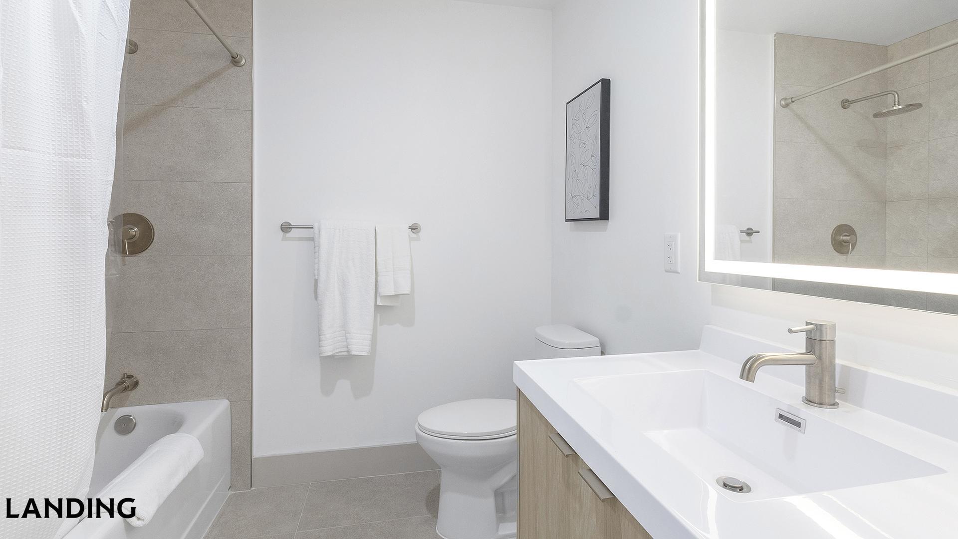 Building Photo - 1155 NE 126th St