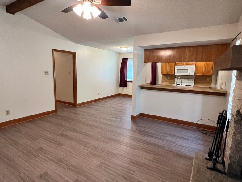 Building Photo - 103 S Kaupo Dr