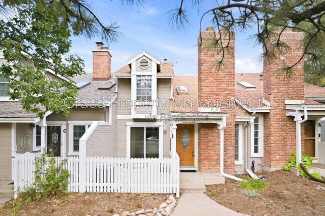 Building Photo - 2881 W Long Dr