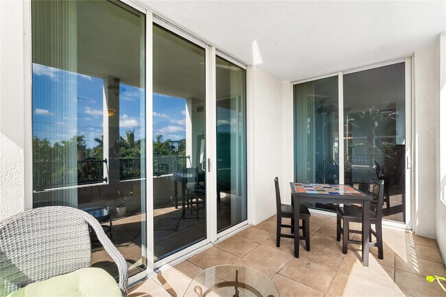 Building Photo - 101 SE 20th Ave