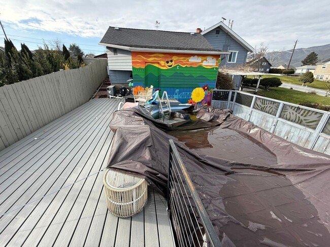 Building Photo - Peterson, D