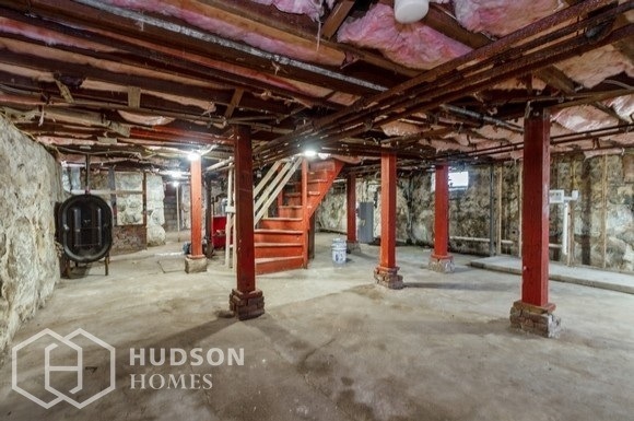Building Photo - 113 Belcher Ave