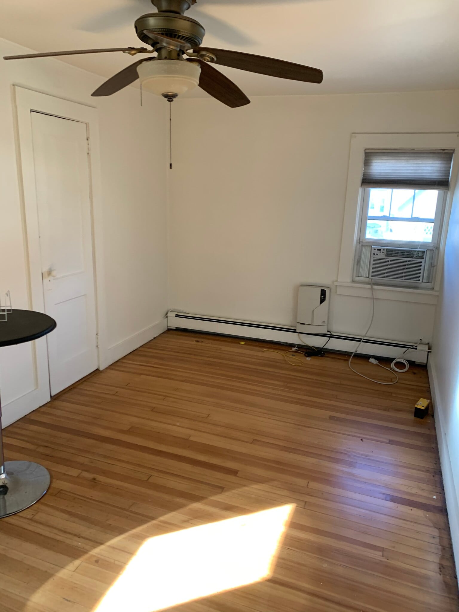 Building Photo - 142 Washington St