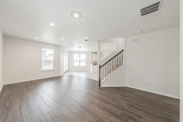 Building Photo - 6268 Topsail Dr