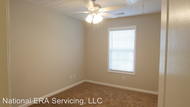 Building Photo - 5 br, 3 bath House - 120 Oak Meadows Pl