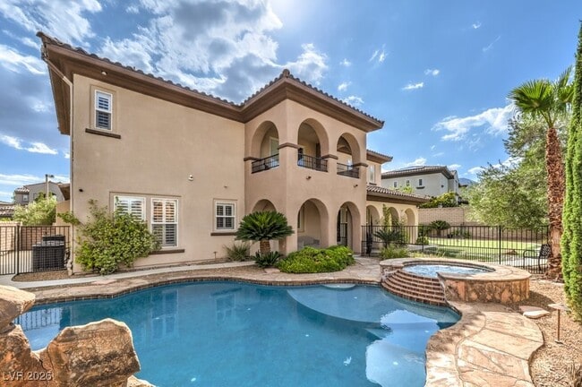 Building Photo - 636 Chervil Valley Dr