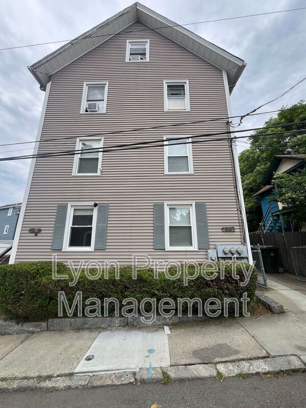 Building Photo - 53 Prest St