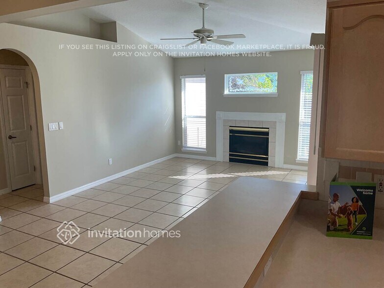 Building Photo - 127 Needlewood Loop