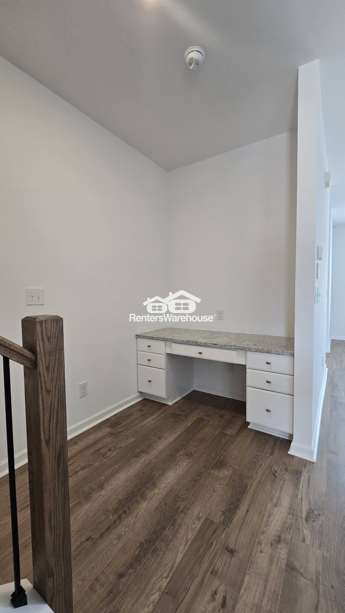 Building Photo - 6158 Wayburn St