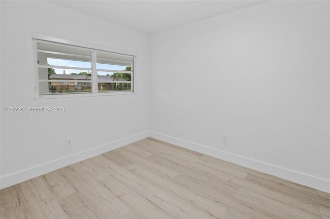 Building Photo - 18401 NW 42nd Ct