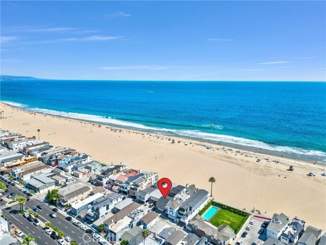Building Photo - 1816 W Oceanfront