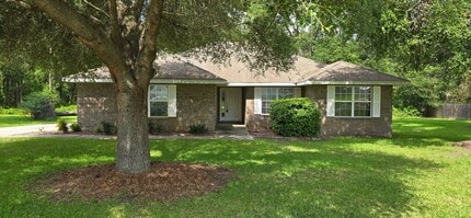 Building Photo - Coming Soon To Tour! Lake City Pet Friendl...