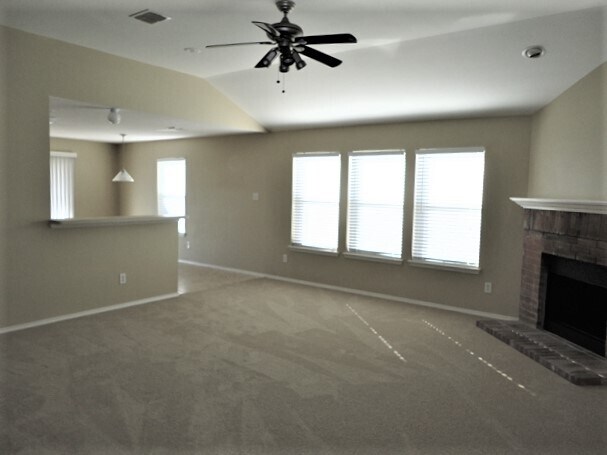Building Photo - 1408 Eagles Nest Trail