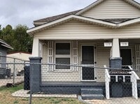Building Photo - 1115 NW 9th St