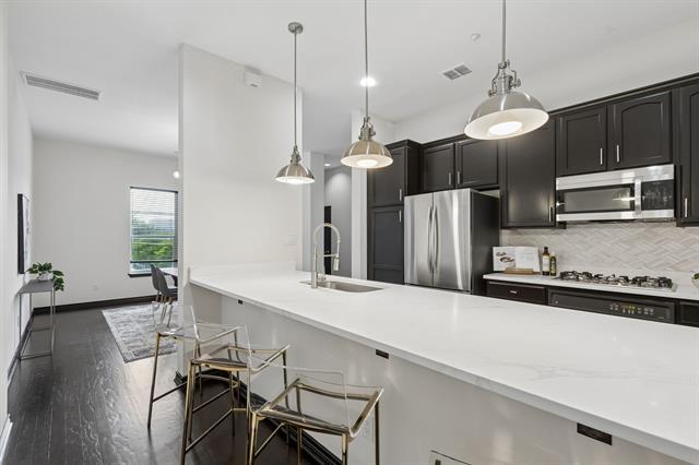 Building Photo - 4312 McKinney Ave