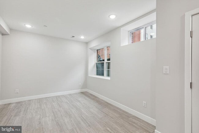 Building Photo - 1840 N Gratz St