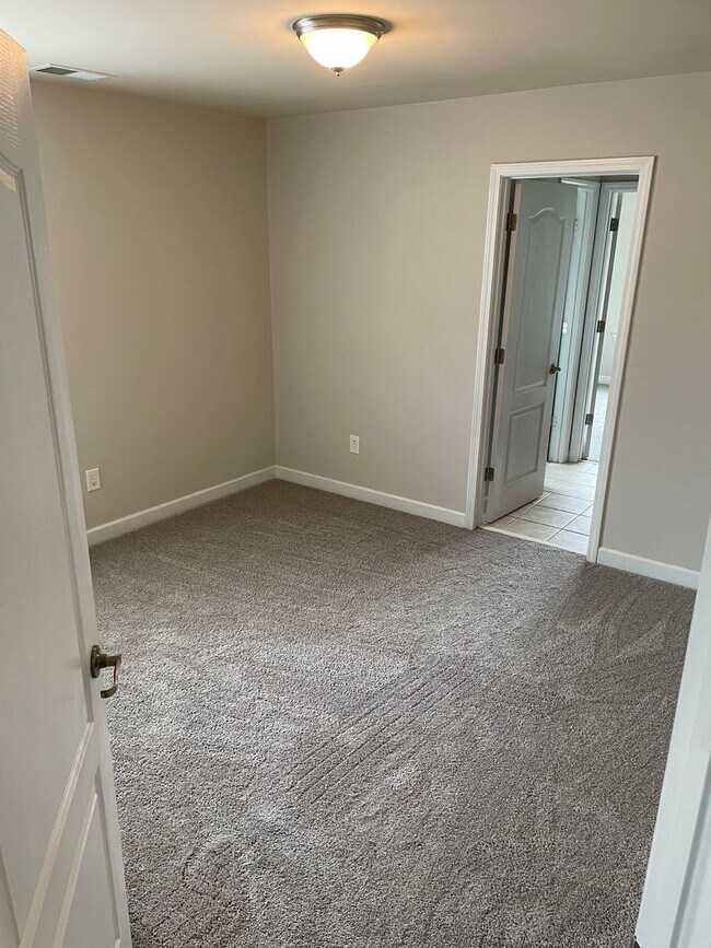 Building Photo - 5-Bedroom in Cabarrus County Schools with Fenced Yard