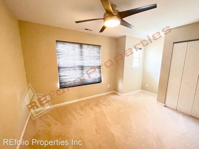 Building Photo - 3 br, 2.5 bath House - 106 Courts Garden Way