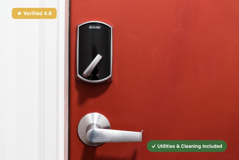 Building Photo - Furnished Private Bedroom in Charlestown