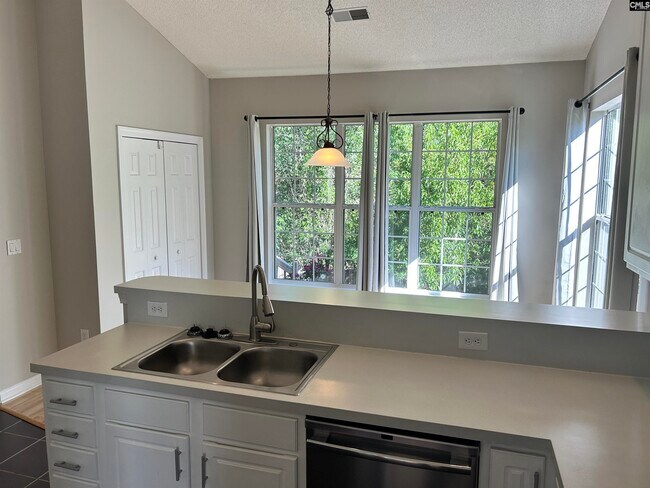 Building Photo - 480 Indigo Ridge Dr