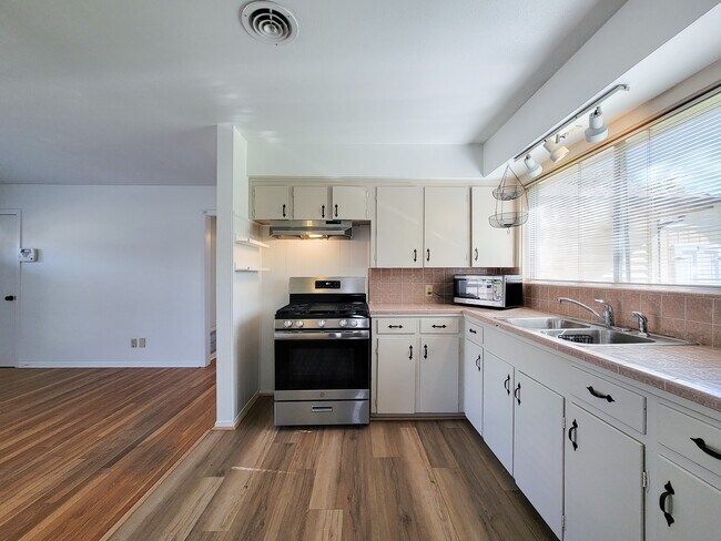 Building Photo - 6351 Granite St