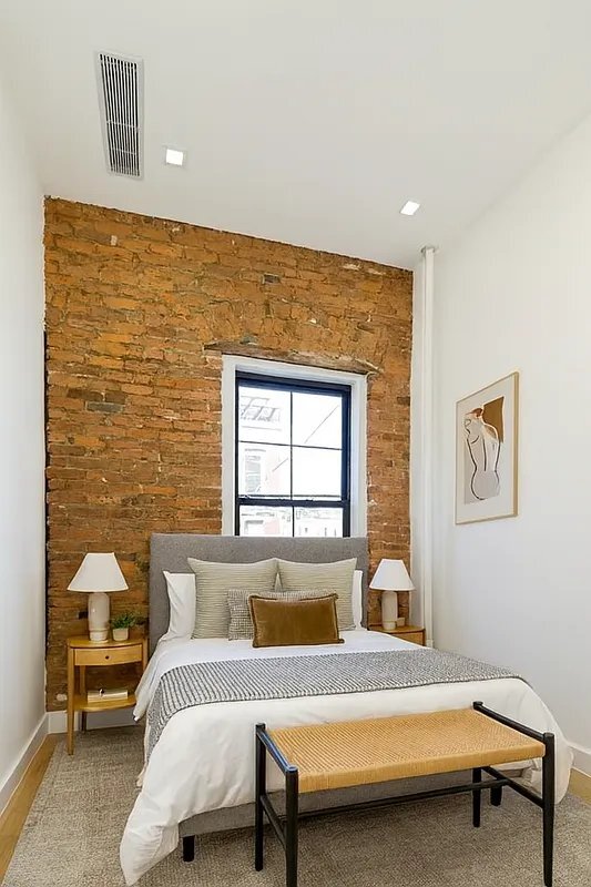 Building Photo - 7 Rivington St