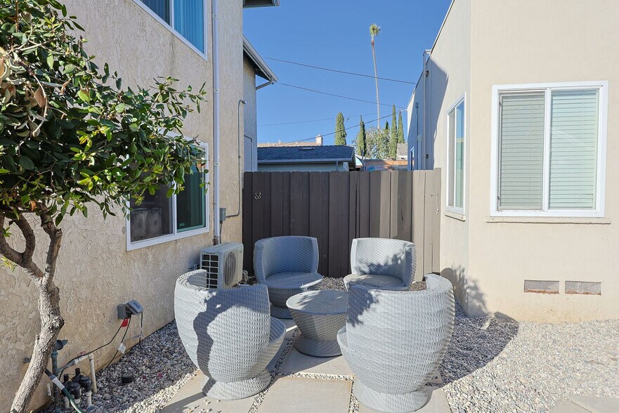 Building Photo - 4788 W Mountain View Dr