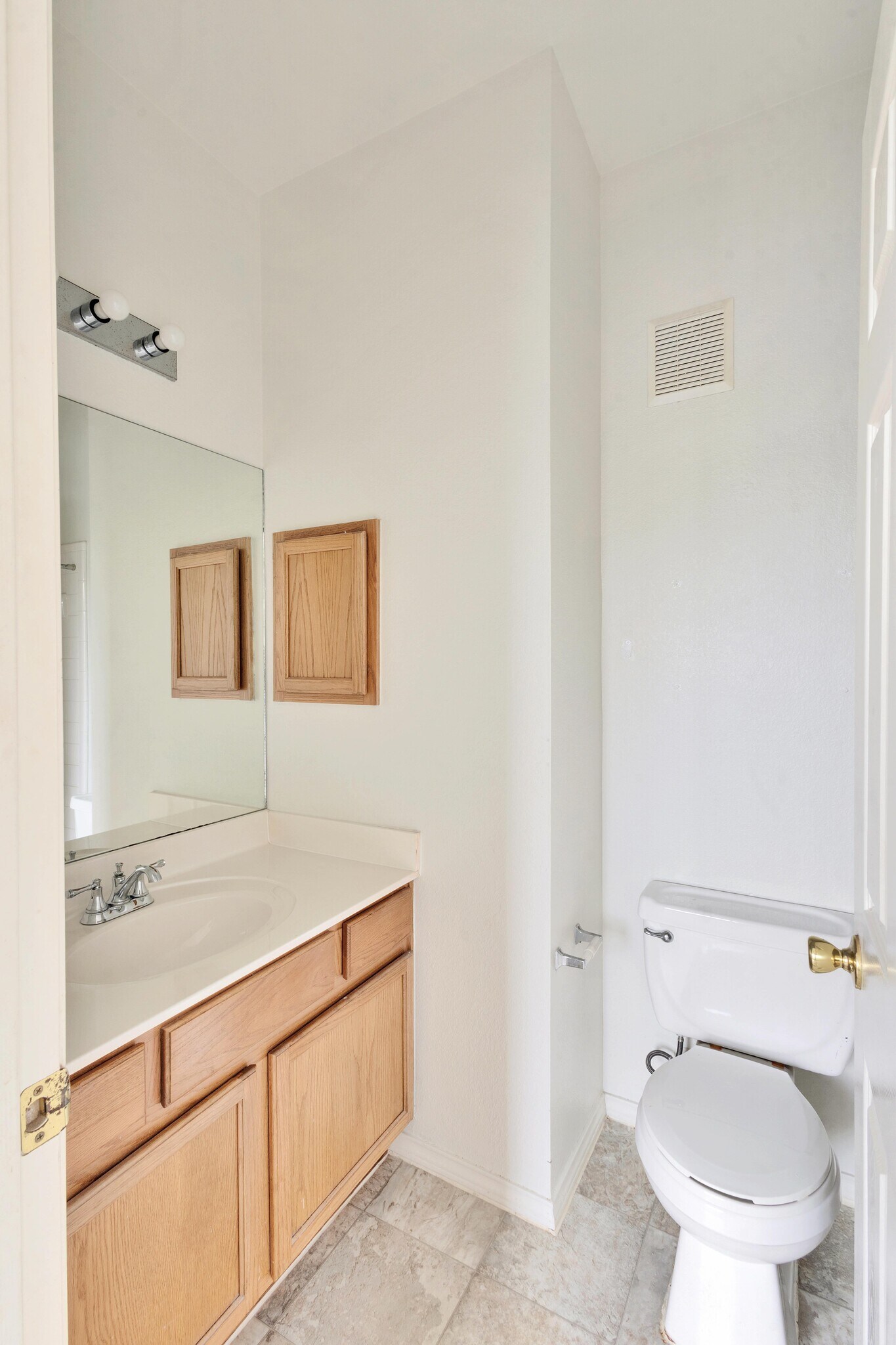 Attached Bath to Master suite - 12401 Los Indios Trl