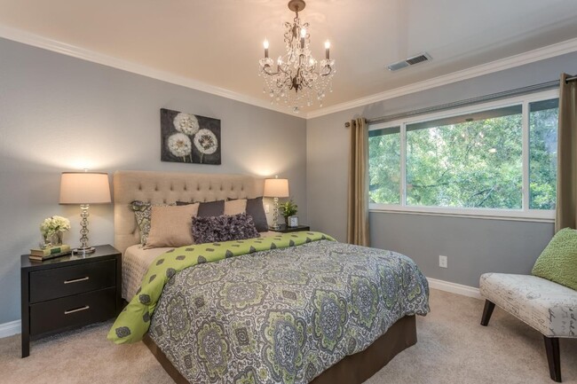 bedroom 2 - 1014 La Terrace Cir