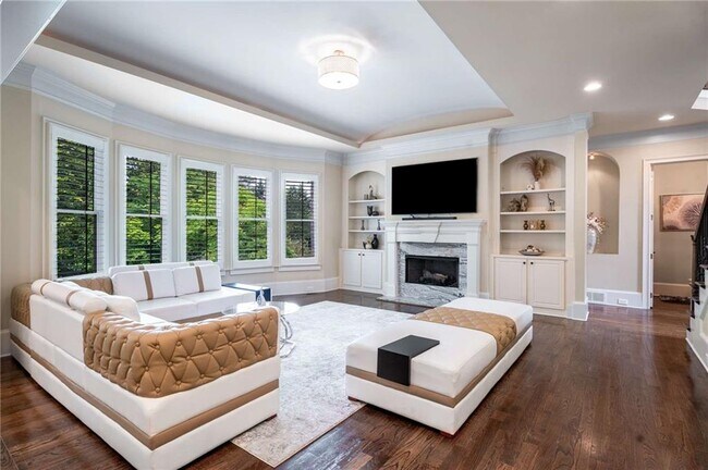 Building Photo - 6552 Long Acres Dr