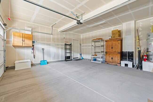 Building Photo - 4928 Black Falcon Way