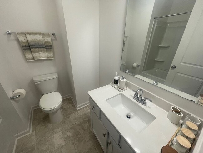 Building Photo - 207 Solacium Ln