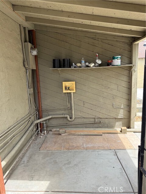 Building Photo - 1133 S Van Ness Ave