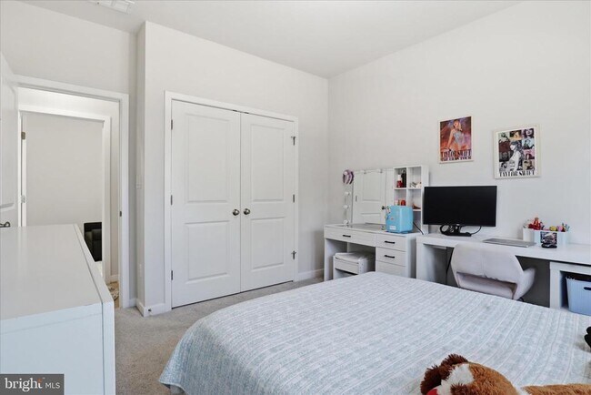 Building Photo - 22773 Orch Grv Dr