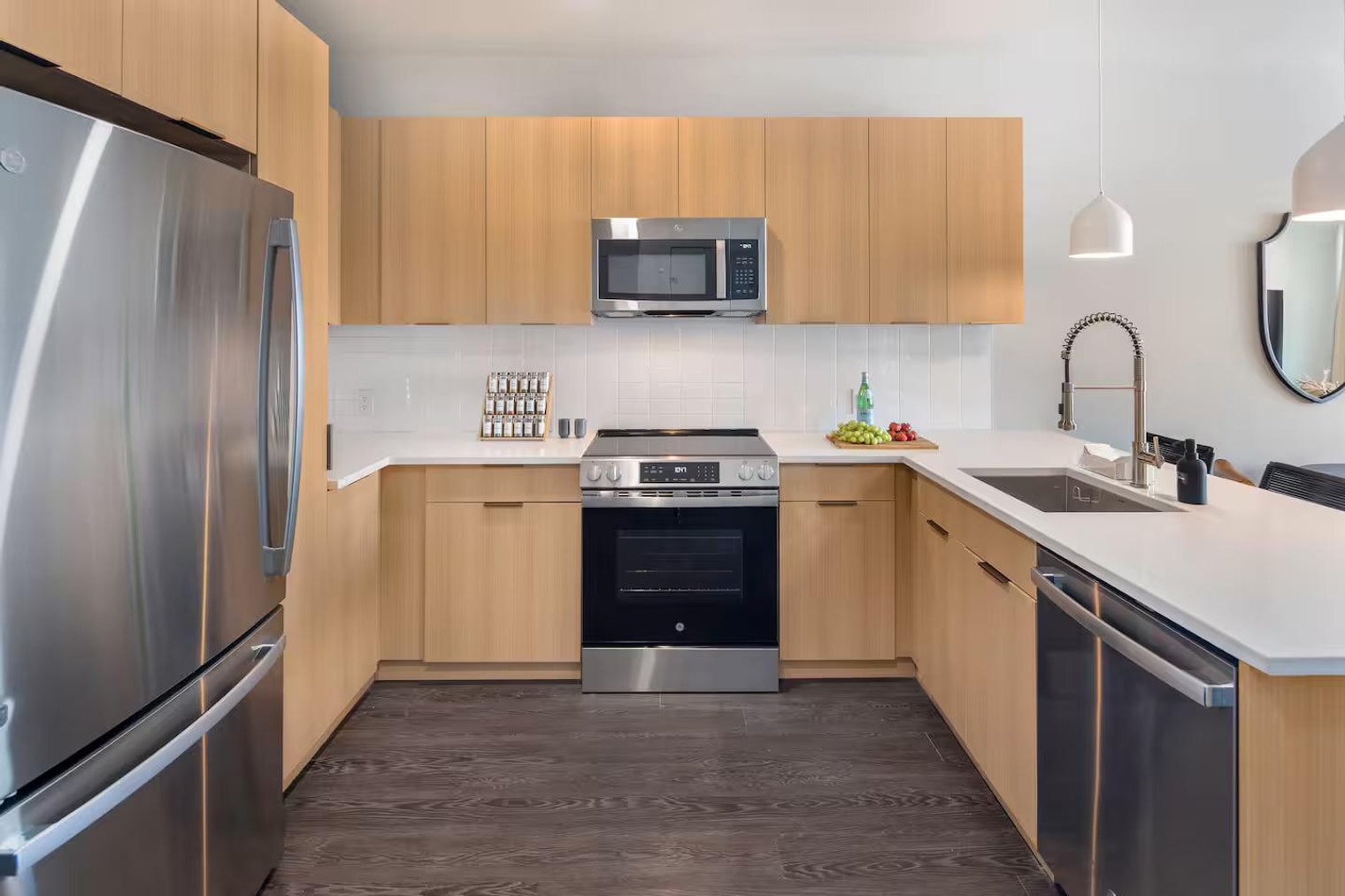 Building Photo - 51 S Broadway