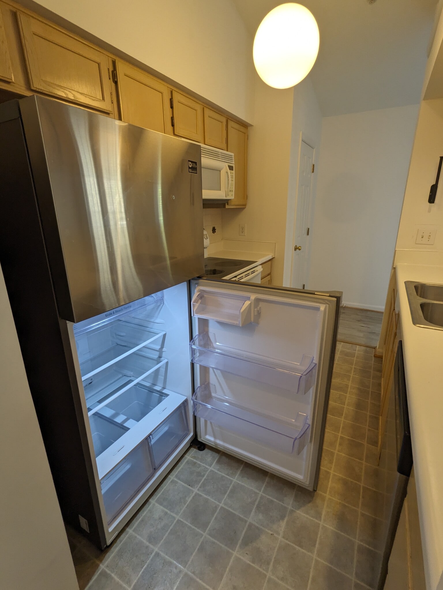 Building Photo - 13101 Briarcliff Ter