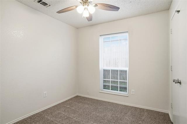 Building Photo - 10257 Aurora Dr