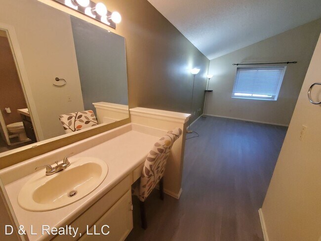 Building Photo - 3 br, 2 bath House - 8385 Freemantle Dr