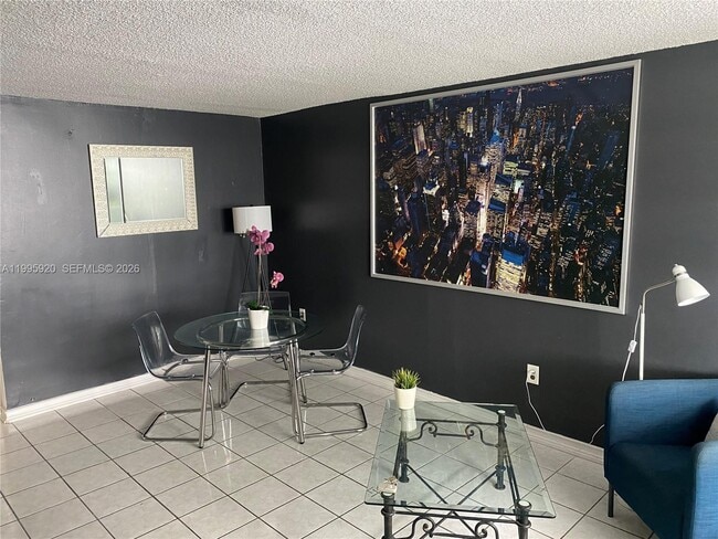 Building Photo - 1732 Meridian Ave