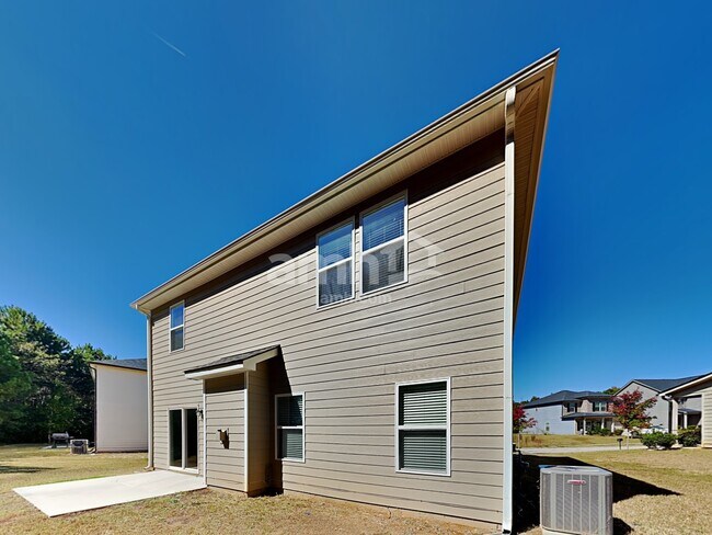 Building Photo - 248 Makenna Dr