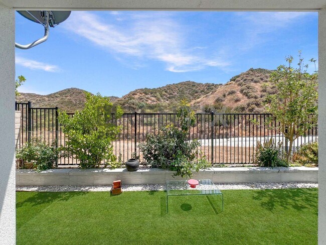 Building Photo - 19206 Blackthorn Dr