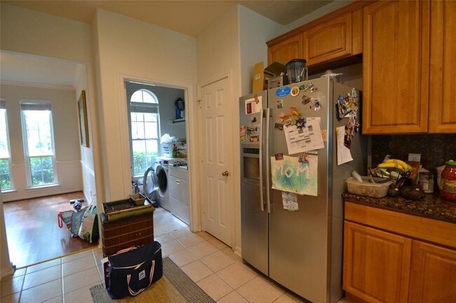 Building Photo - 12110 Laurel Ct