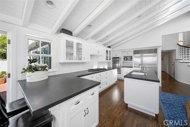 Building Photo - 806 Emerald Bay