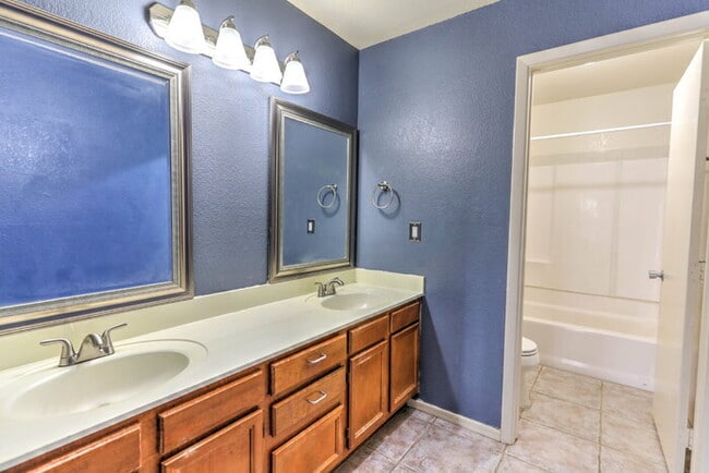 Building Photo - $1,000 Move-In Credit - Mission View off Valencia. Cardinal and Los Reales Rd