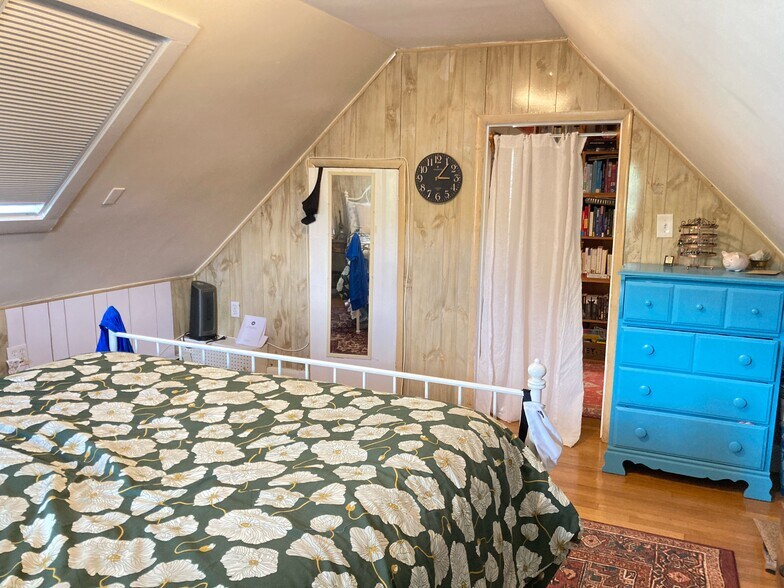 Building Photo - 386 Highland Ave