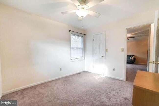 Building Photo - 21635 Weatherby Ln